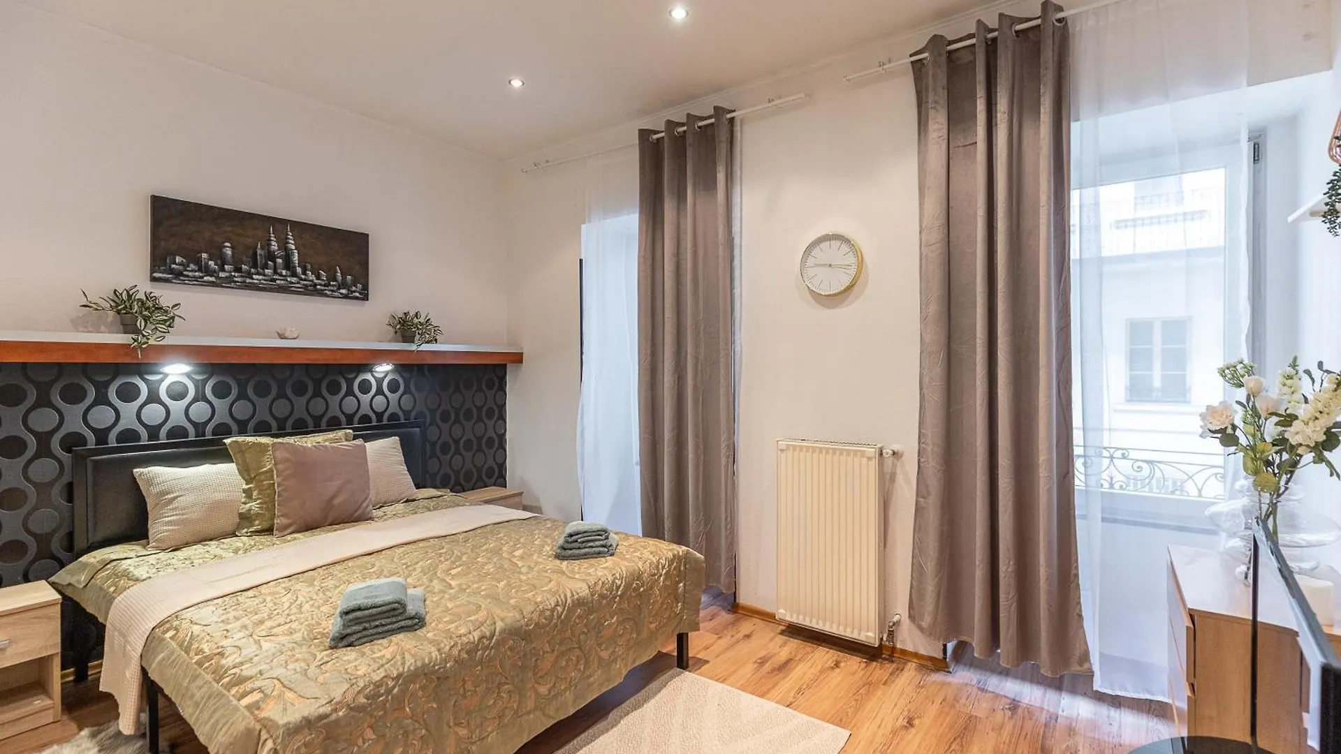 City Vibes Apartment - 3 Bdrms 부다페스트 헝가리