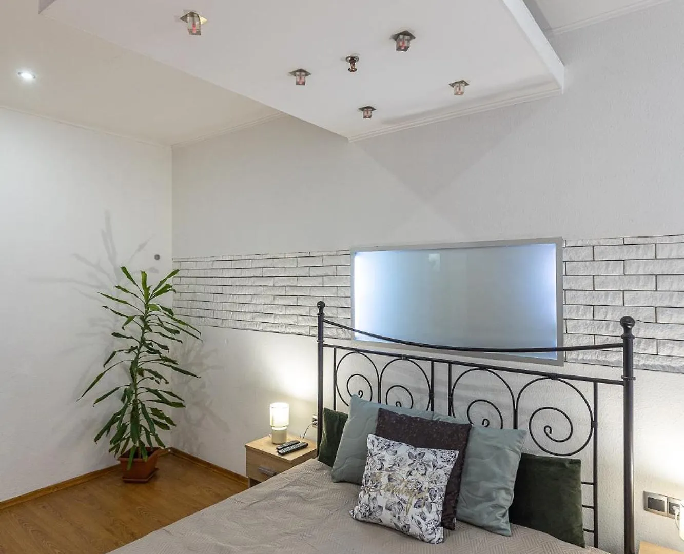 City Vibes Apartment - 3 Bdrms 부다페스트